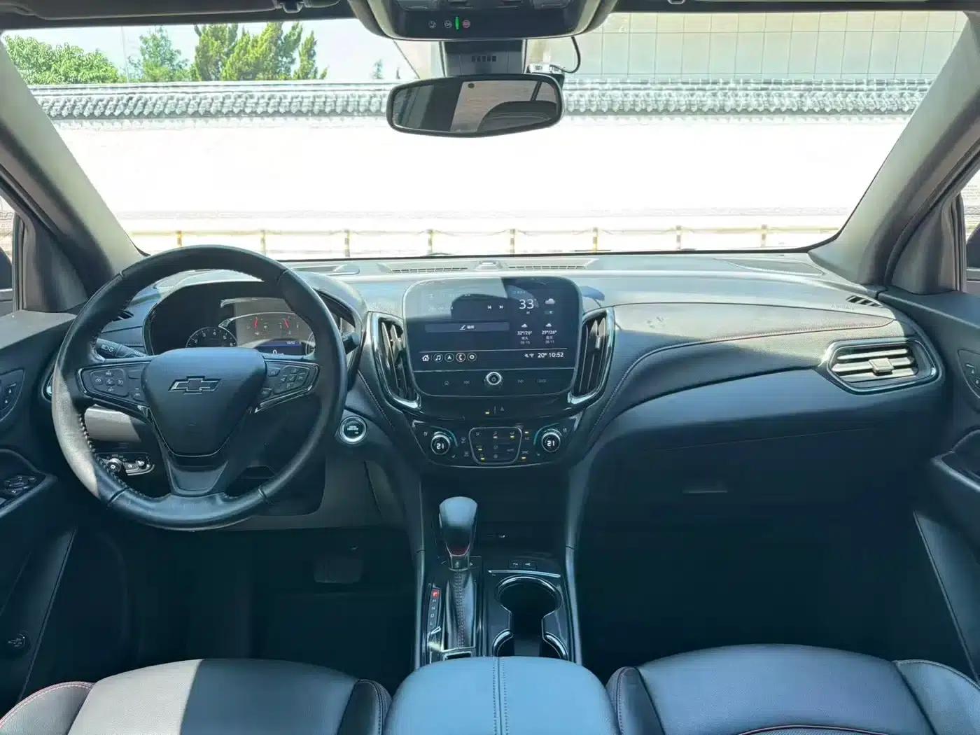 2022 Chevrolet Equinox Mild Hybrid 550T RS AWD Intelligent Defender Edition — миниатюра 9