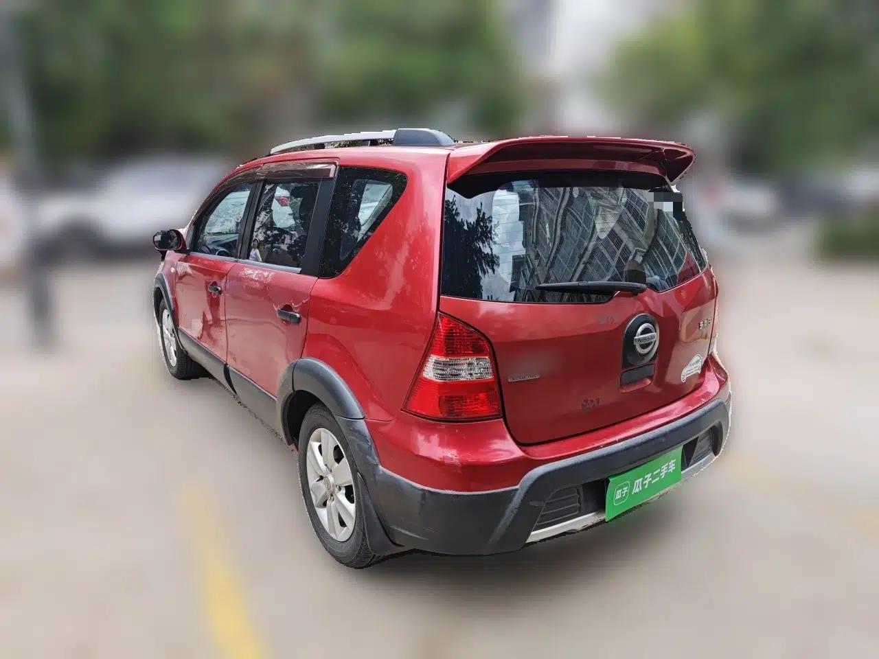 Nissan Livina 2010 JINRUI Edition 1.6L Automatic Standard Model — миниатюра 4