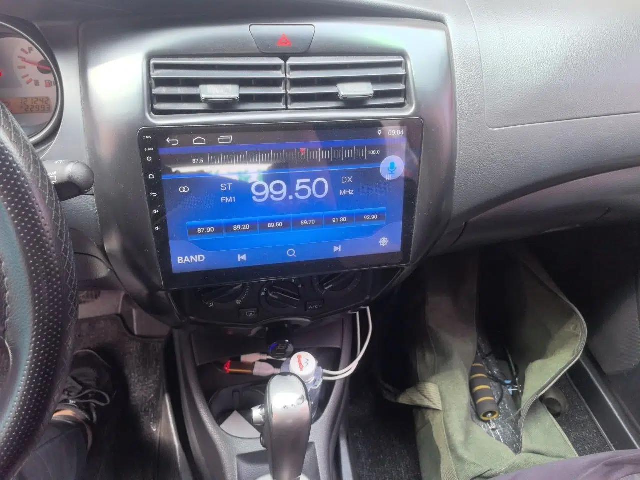Nissan Livina 2010 Jingrui Edition 1.6L Automatic Smart Model — миниатюра 13