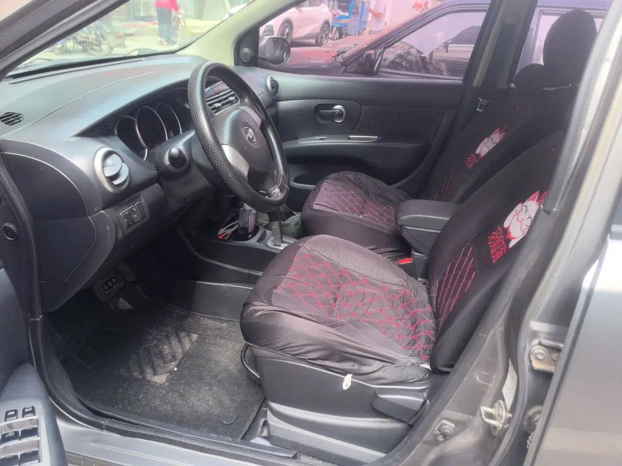 Nissan Livina 2010 Jingrui Edition 1.6L Automatic Smart Model — миниатюра 15