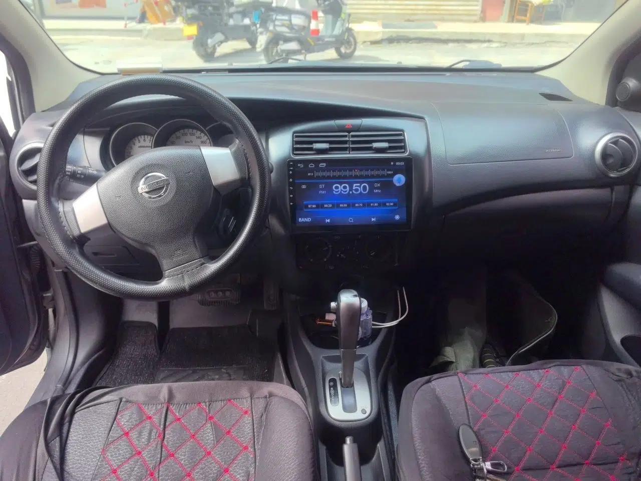 Nissan Livina 2010 Jingrui Edition 1.6L Automatic Smart Model — миниатюра 9