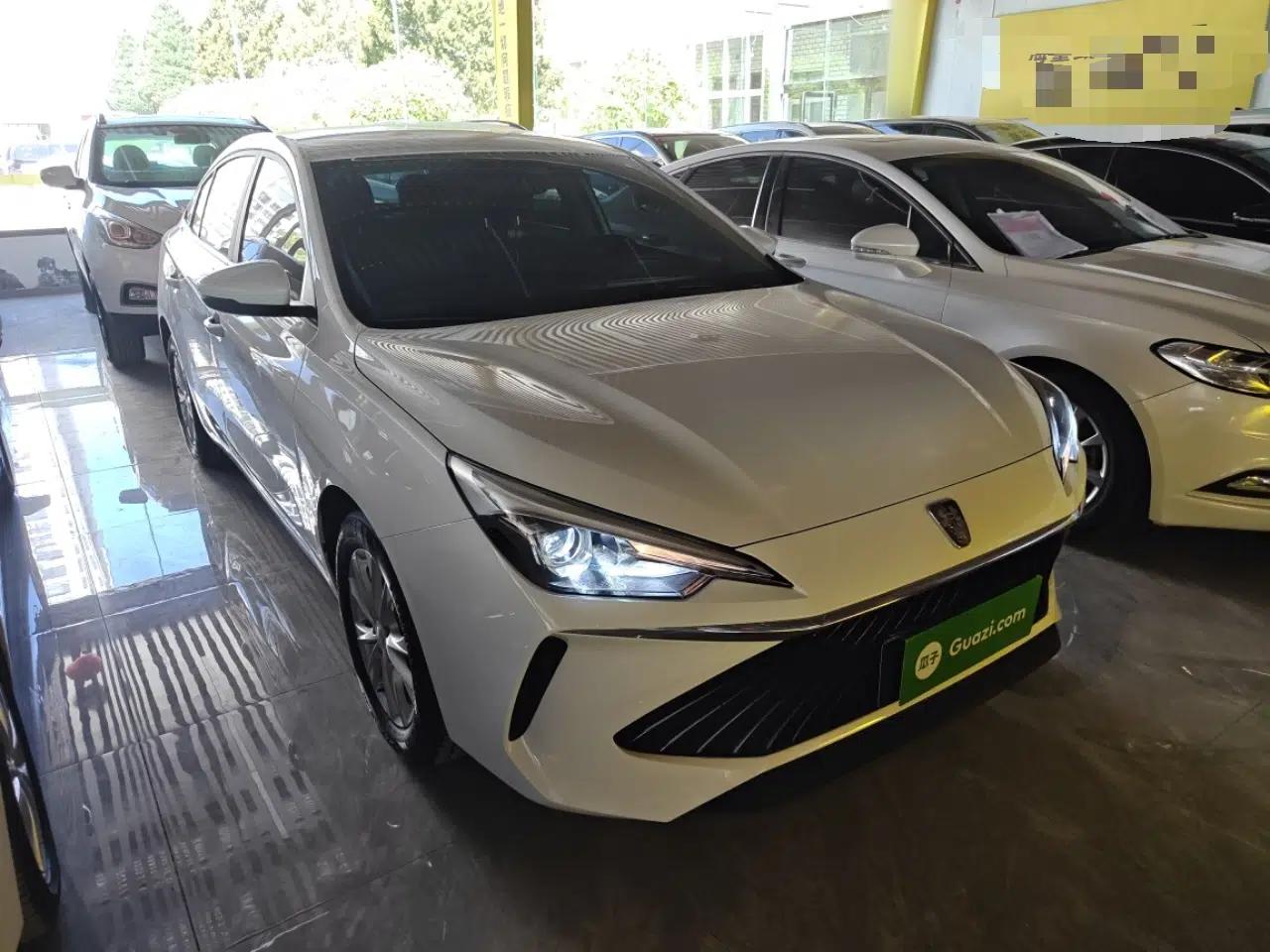 Roewe i5 2023 1.5L Manual Comfort Edition — миниатюра 12