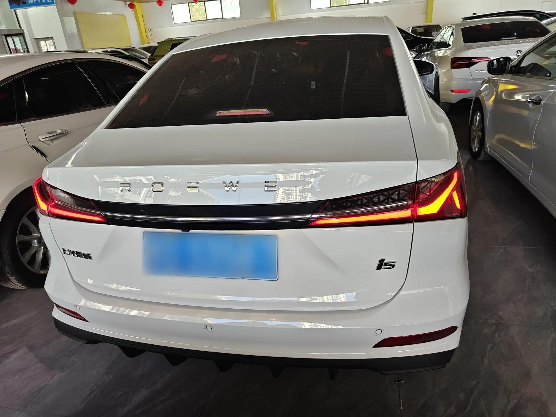 Roewe i5 2023 1.5L Manual Comfort Edition — миниатюра 5