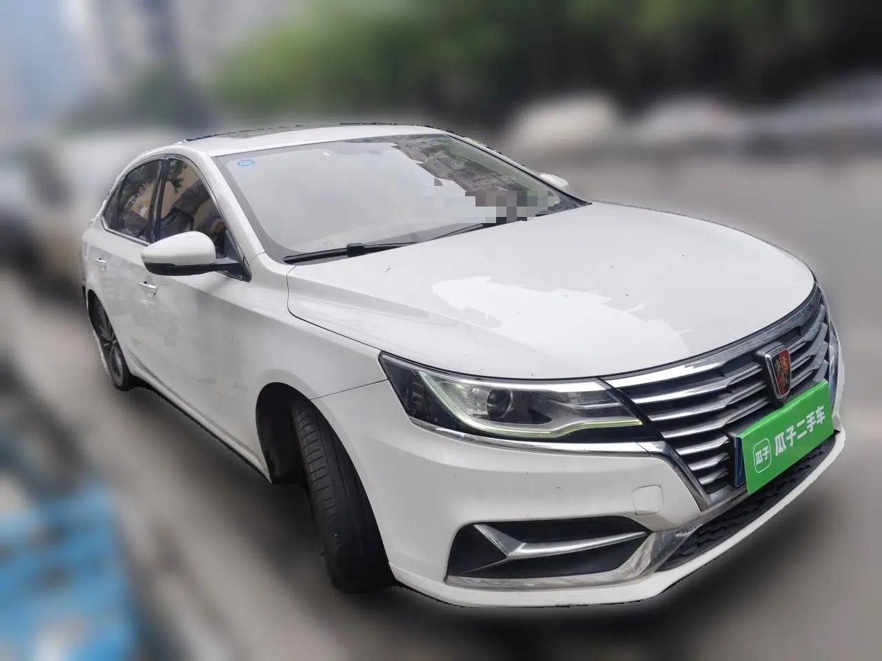 Roewe i6 2019 PLUS 1.6L CVT 4G Connected Flagship Deluxe Edition — миниатюра 3