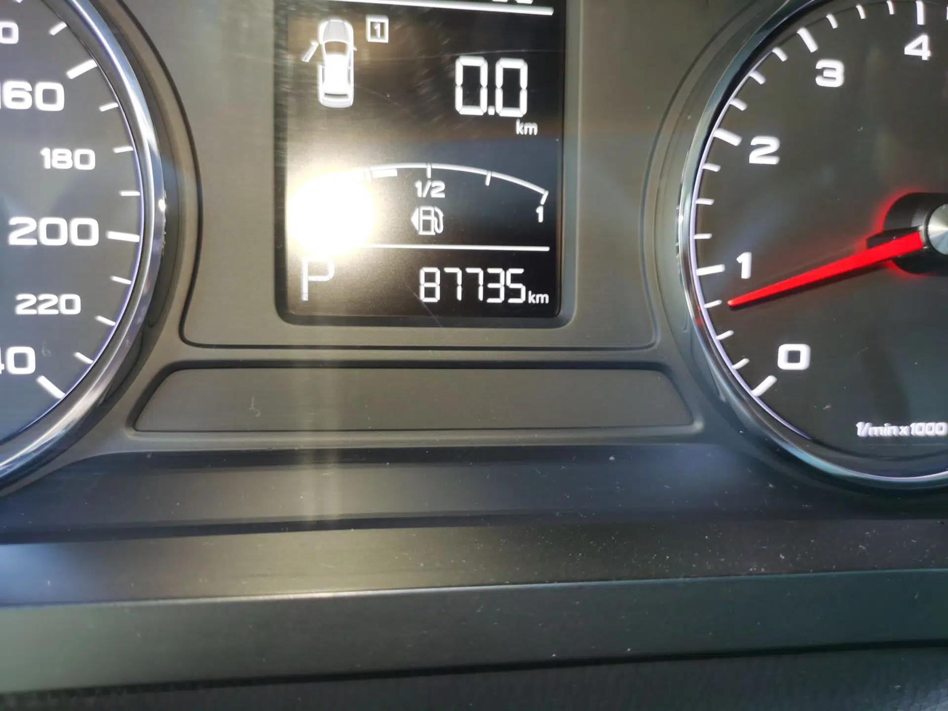 Roewe i6 2017 20T Automatic Internet Smart Edition — миниатюра 12