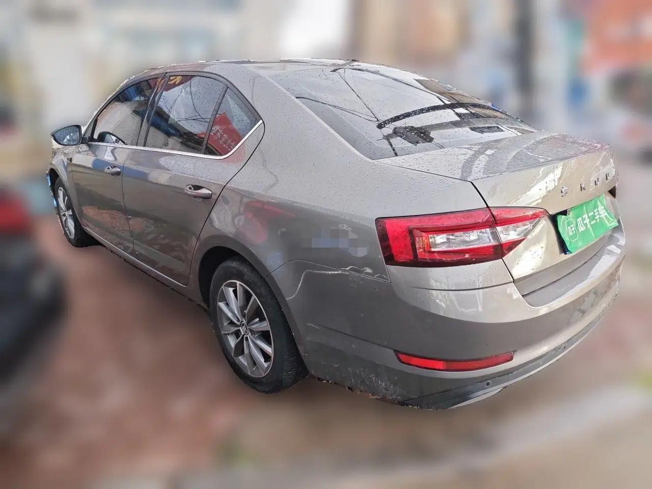 Skoda Octavia 2019 1.5L Automatic SmartDrive Comfort Edition China VI Standard — миниатюра 4