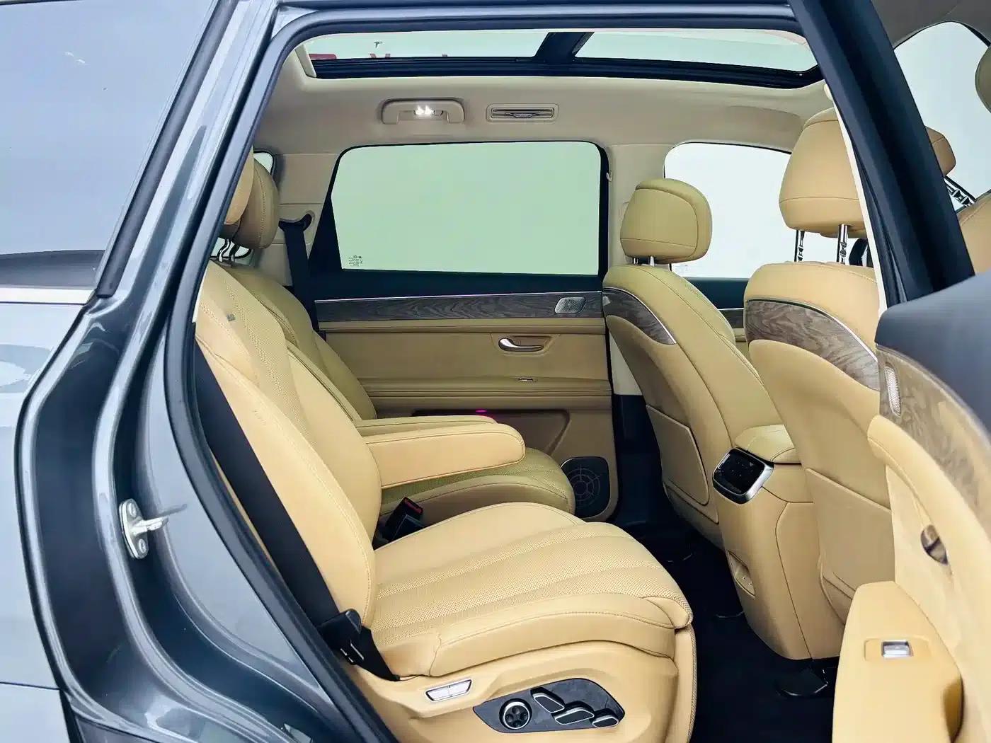 Wenjie M7 2022 1.5T AWD Luxury Edition — миниатюра 18