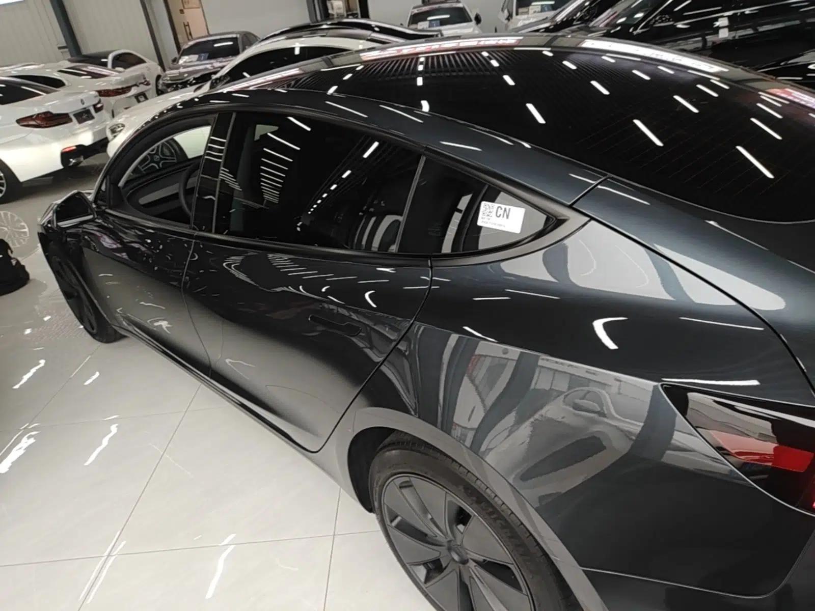 Tesla Model 3 2023 Rear-Wheel-Drive Version — миниатюра 4