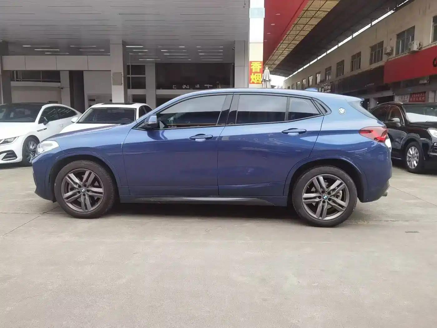 BMW X2 2021 sDrive25i Leading M Sport Package — миниатюра 8