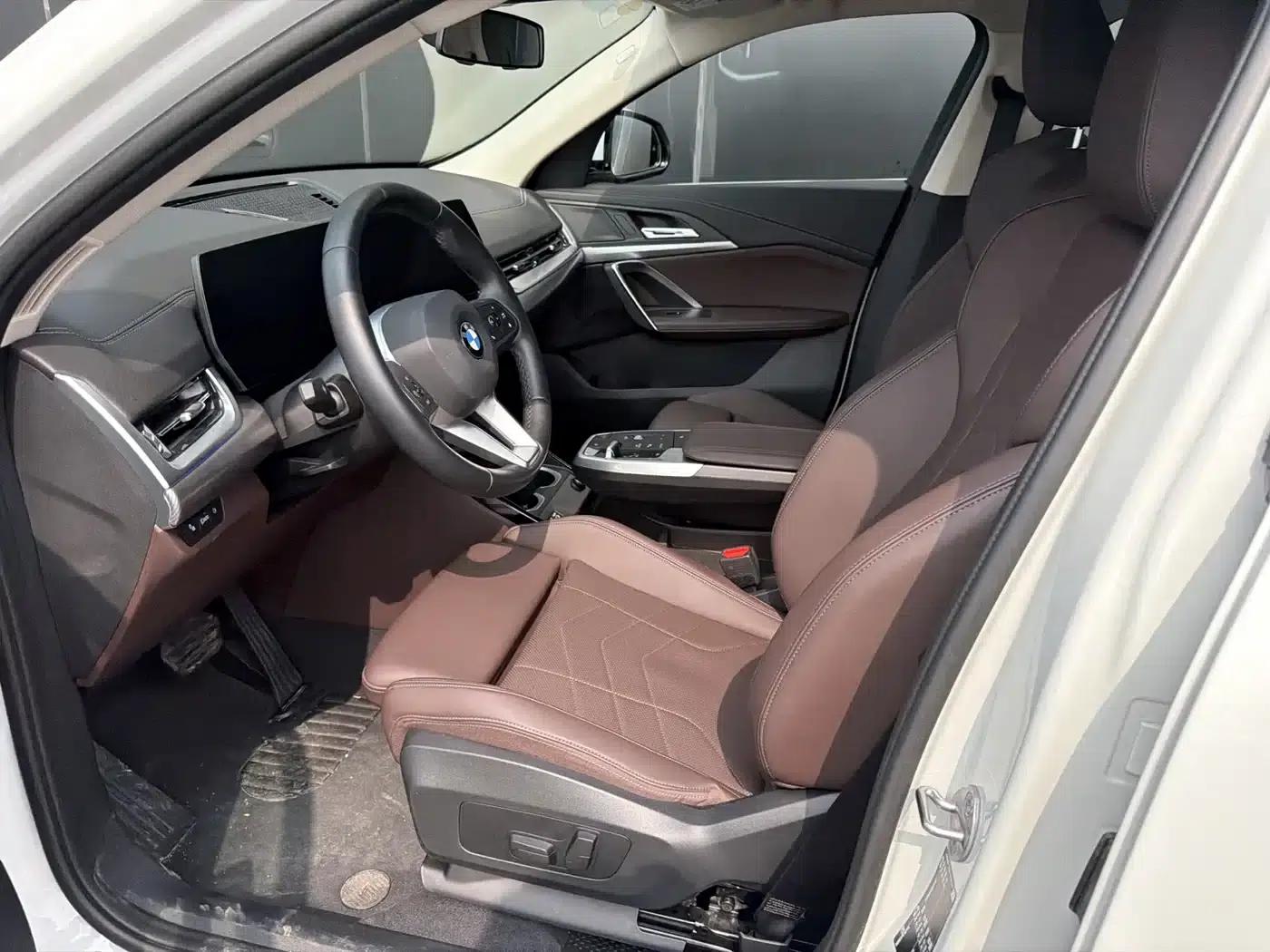 2025 BMW X2 Imported sDrive25i M Sport Package — миниатюра 7