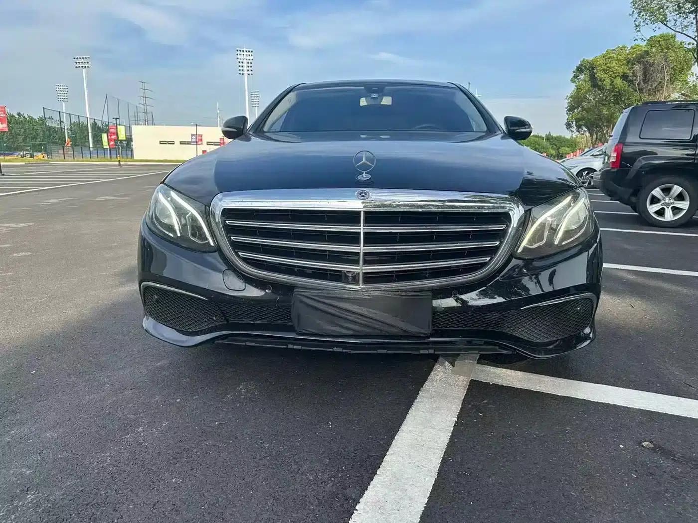 2019 Mercedes-Benz E-Class E 300 L Luxury — миниатюра 2