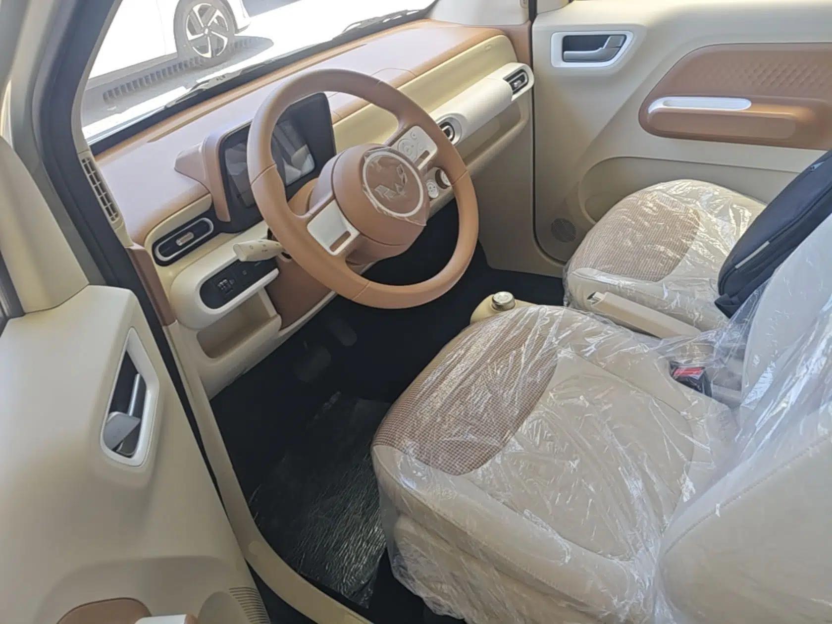 Wuling Hongguang MINIEV 2024 3rd Generation 215km Youth Edition — миниатюра 18