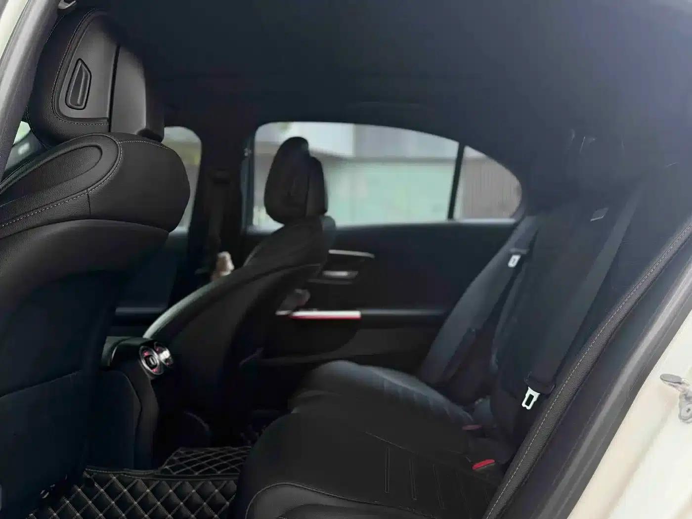 2023 Mercedes-Benz C-Class C 260 L Midnight Sport Edition — миниатюра 6