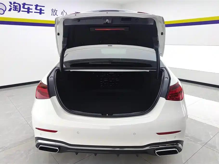 Mercedes-Benz C-Class 2023 Facelift C 200 L Sport Edition — миниатюра 4