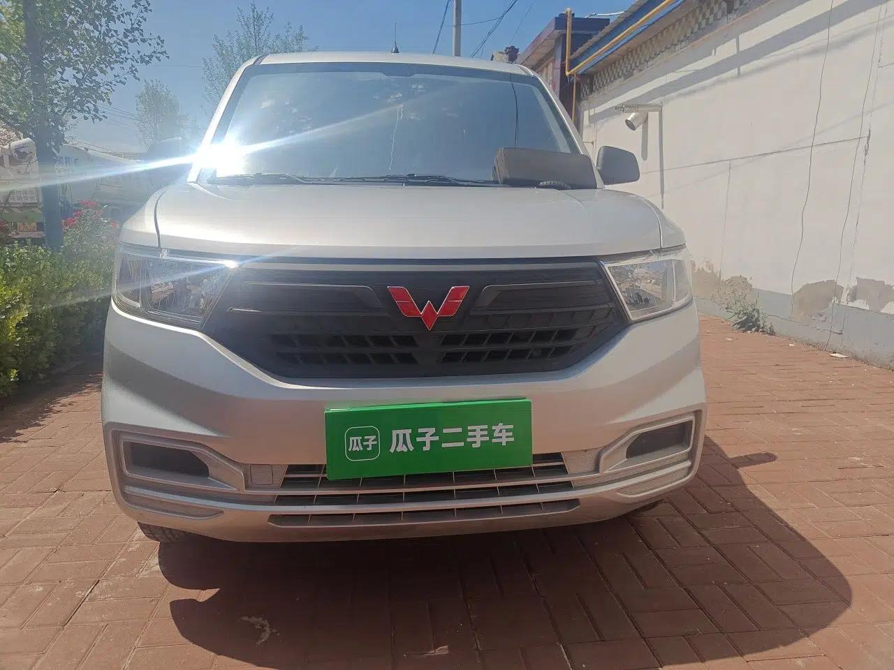 Wuling Hongguang V 2022 1.5L Jingqu Edition Enclosed-Window Vehicle with Electric Power Steering LAR — миниатюра 2