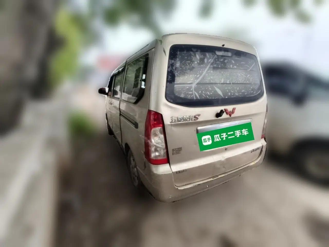 Wuling Rongguang 2014 1.5L S Standard Version — миниатюра 4