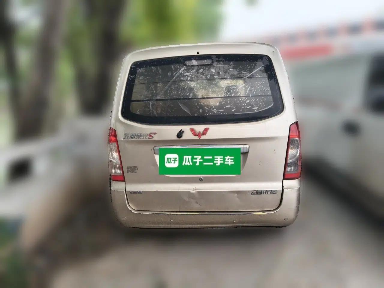 Wuling Rongguang 2014 1.5L S Standard Version — миниатюра 5