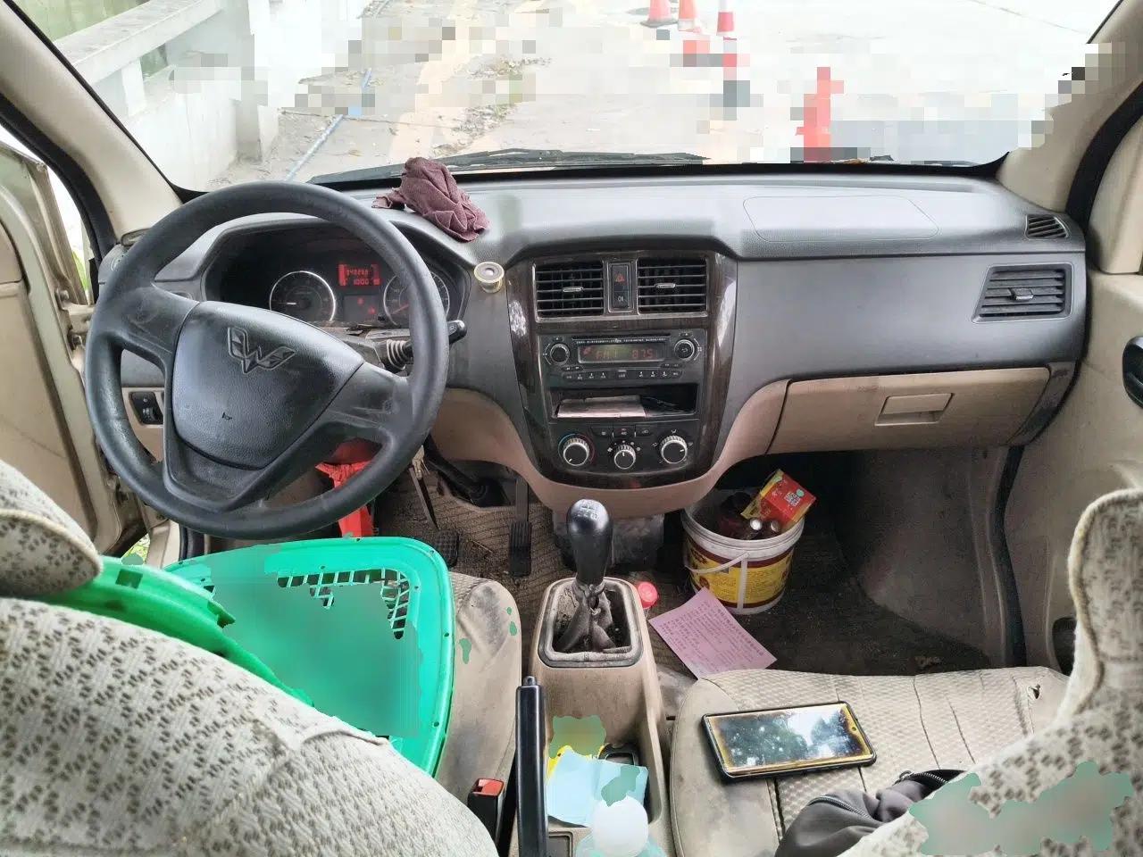 Wuling Rongguang 2014 1.5L S Standard Version — миниатюра 9