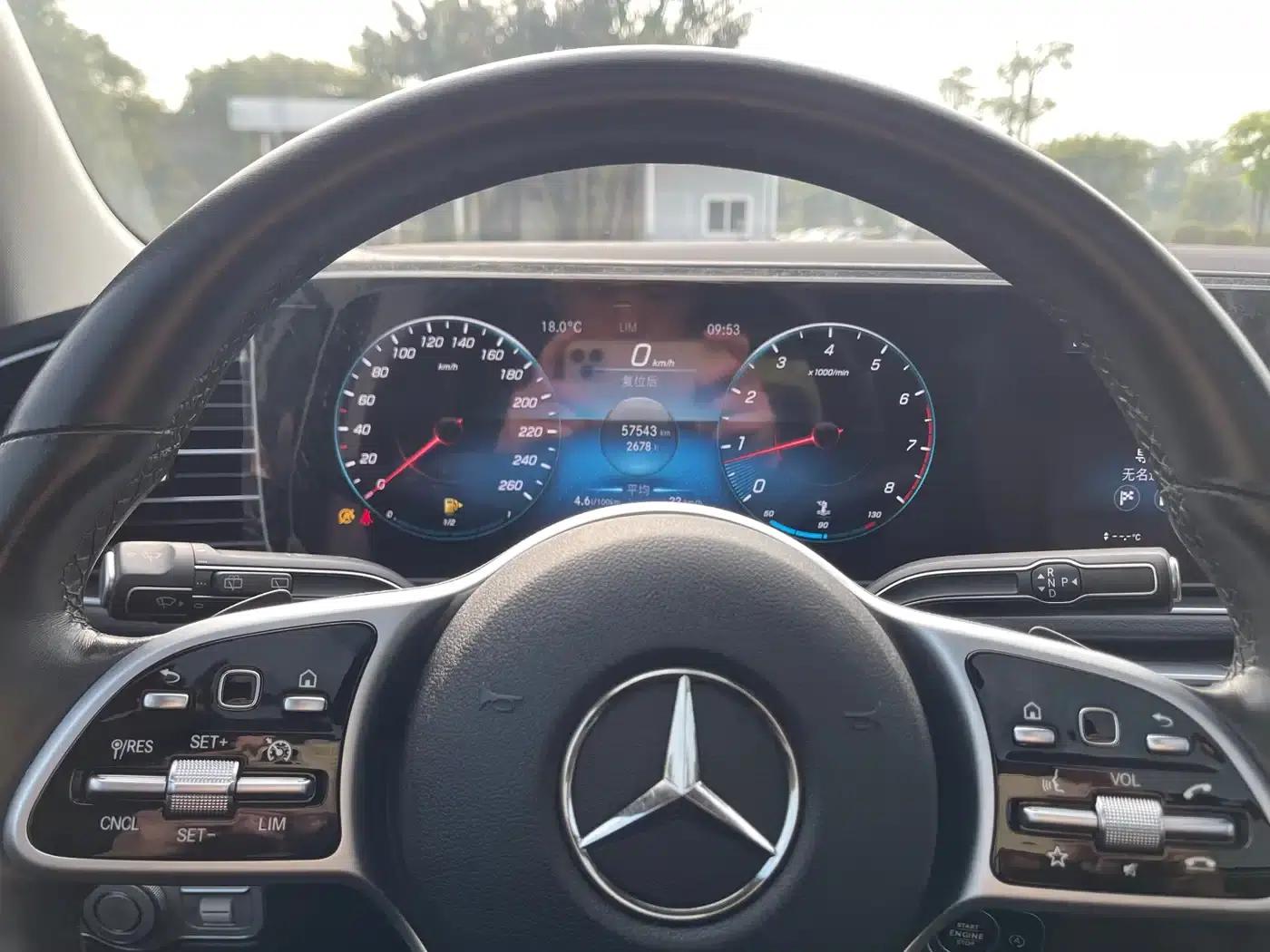 Imported Mercedes-Benz GLE 2021 GLE 350 4MATIC Fashion Model — миниатюра 4