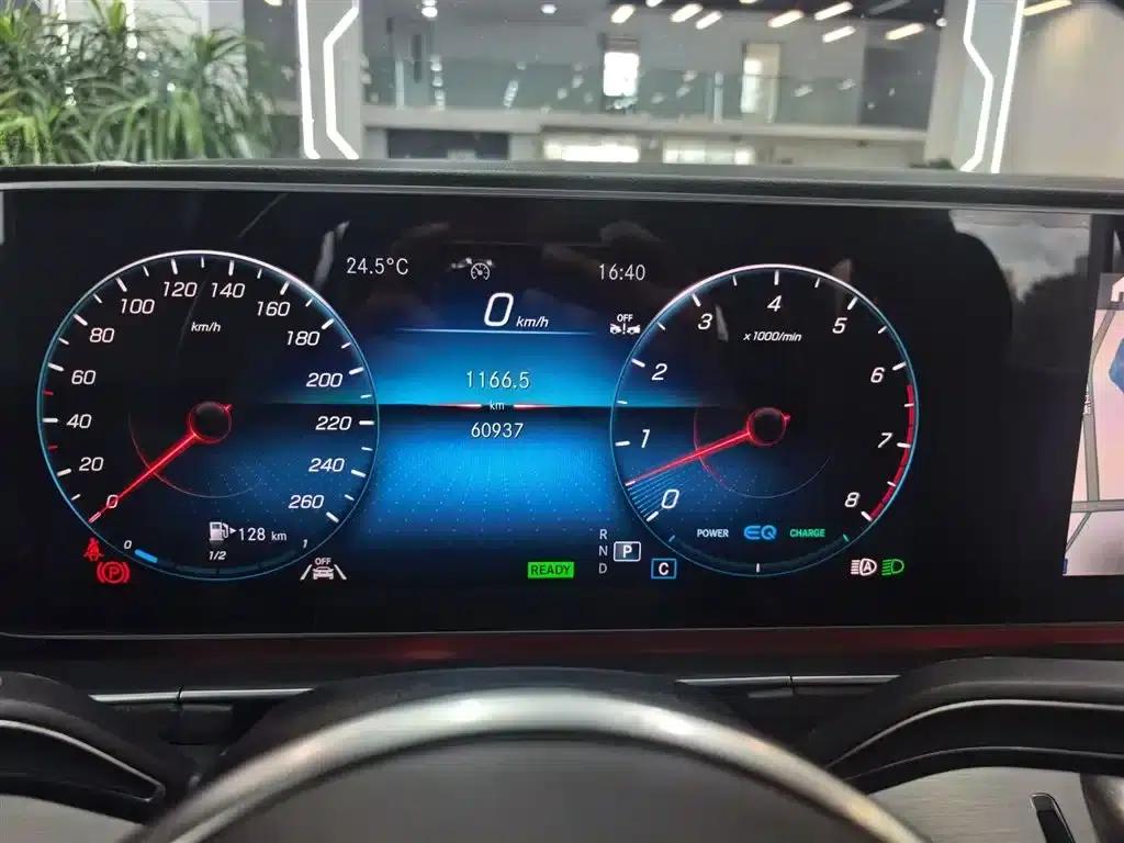 Imported Mercedes-Benz GLE 2023 GLE 450 4MATIC Dynamic — миниатюра 4