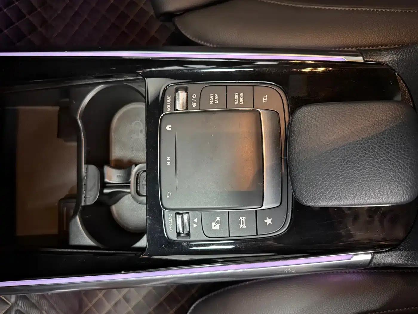 2022 Mercedes-Benz GLA 180 — миниатюра 14