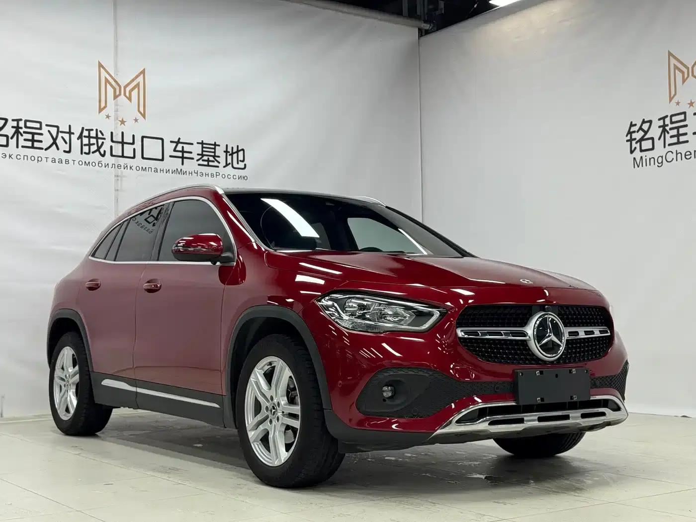 2022 Mercedes-Benz GLA 180 — миниатюра 3