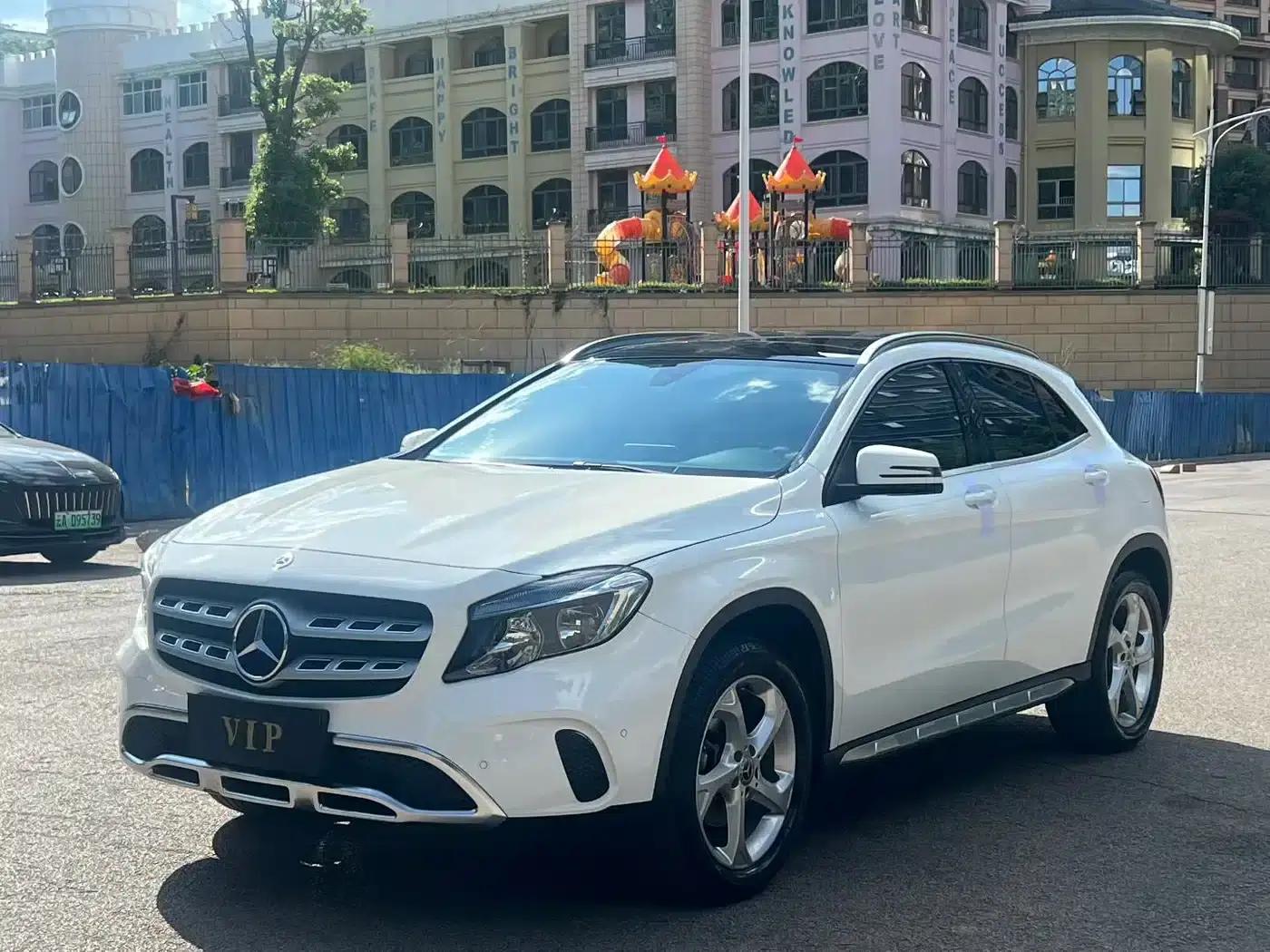 2017 Mercedes-Benz GLA 200 Dynamic — миниатюра 1