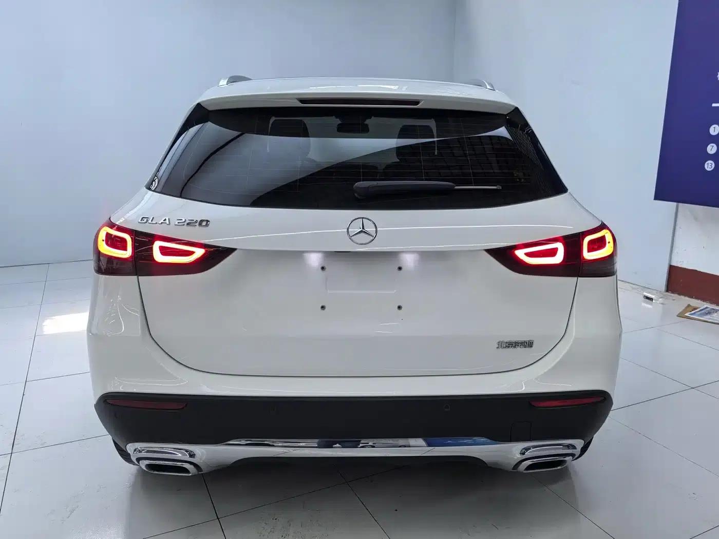 2023 Mercedes-Benz GLA 220 — миниатюра 18