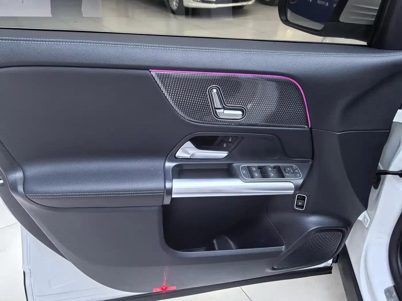 2023 Mercedes-Benz GLA 220 — миниатюра 4