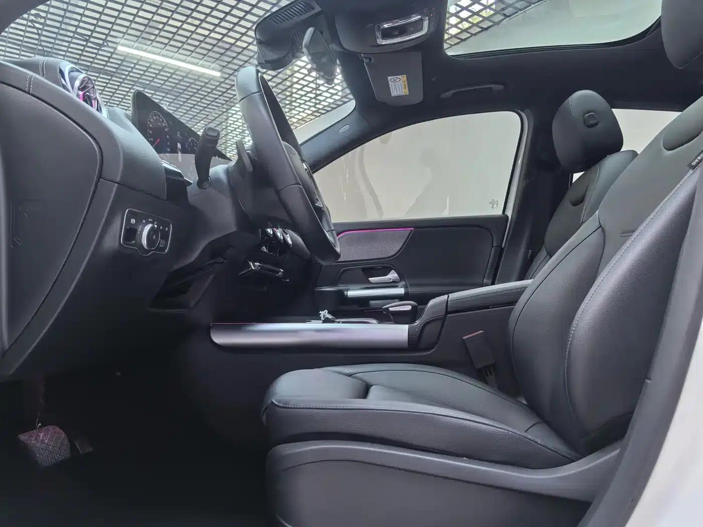 2023 Mercedes-Benz GLA 220 — миниатюра 5