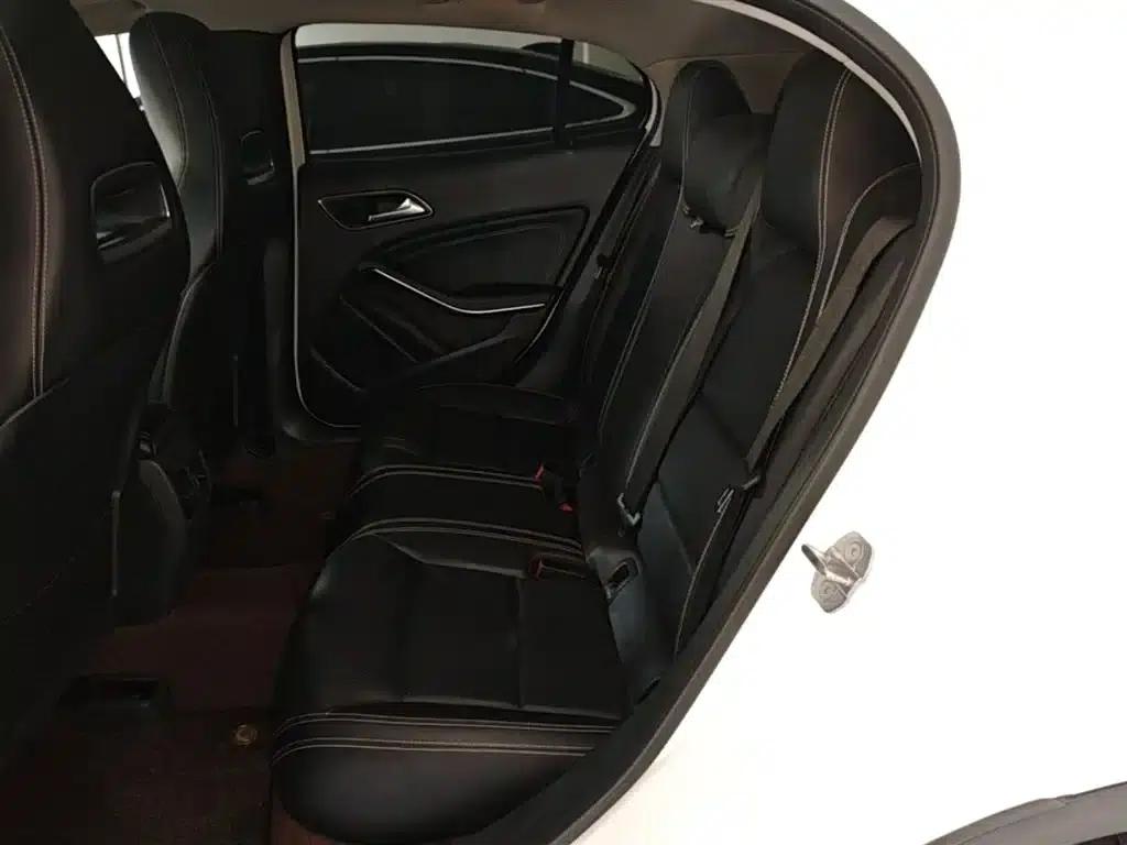 2018 Mercedes-Benz GLA 200 Dynamic — миниатюра 17