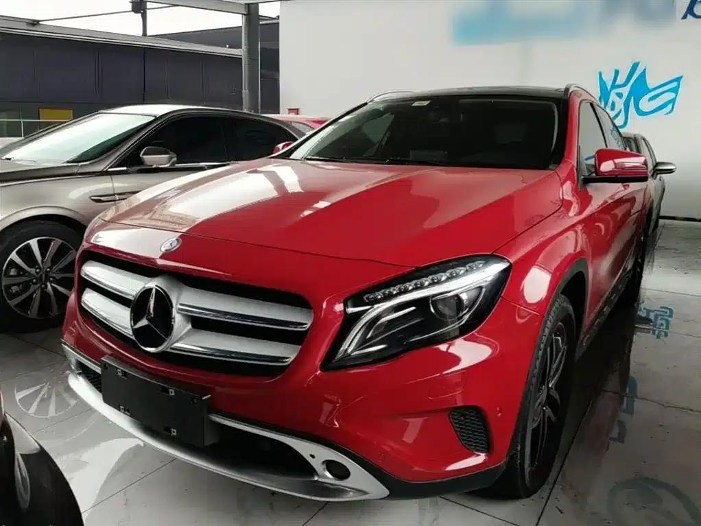 2016 Mercedes-Benz GLA 200 Fashion Edition — миниатюра 1