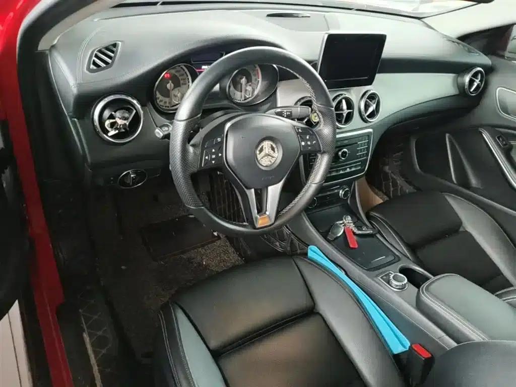 2016 Mercedes-Benz GLA 200 Fashion Edition — миниатюра 10