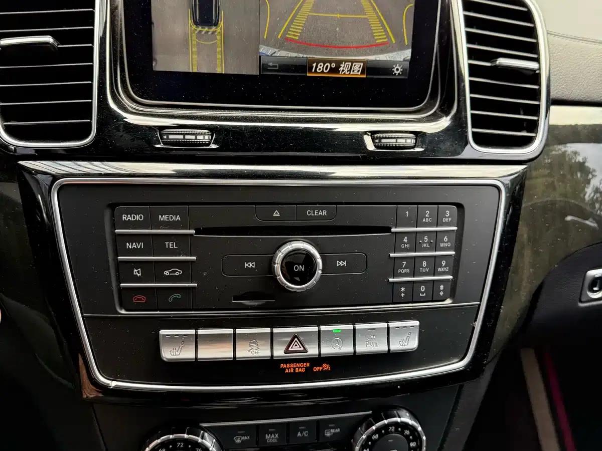 2017 Mercedes-Benz GLS 450 US Spec — миниатюра 15