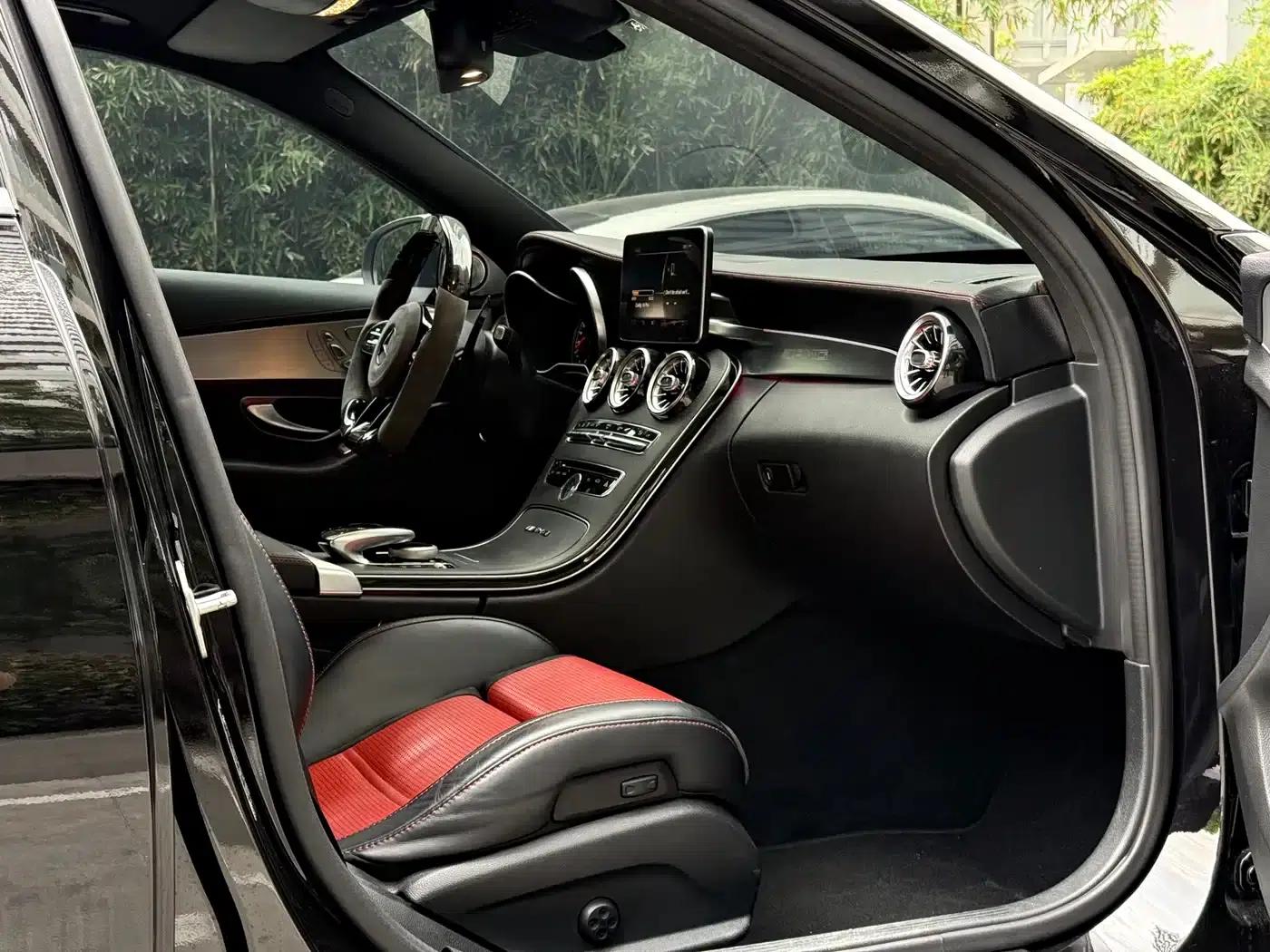 2015 Mercedes-Benz C-Class AMG C 63 — миниатюра 7