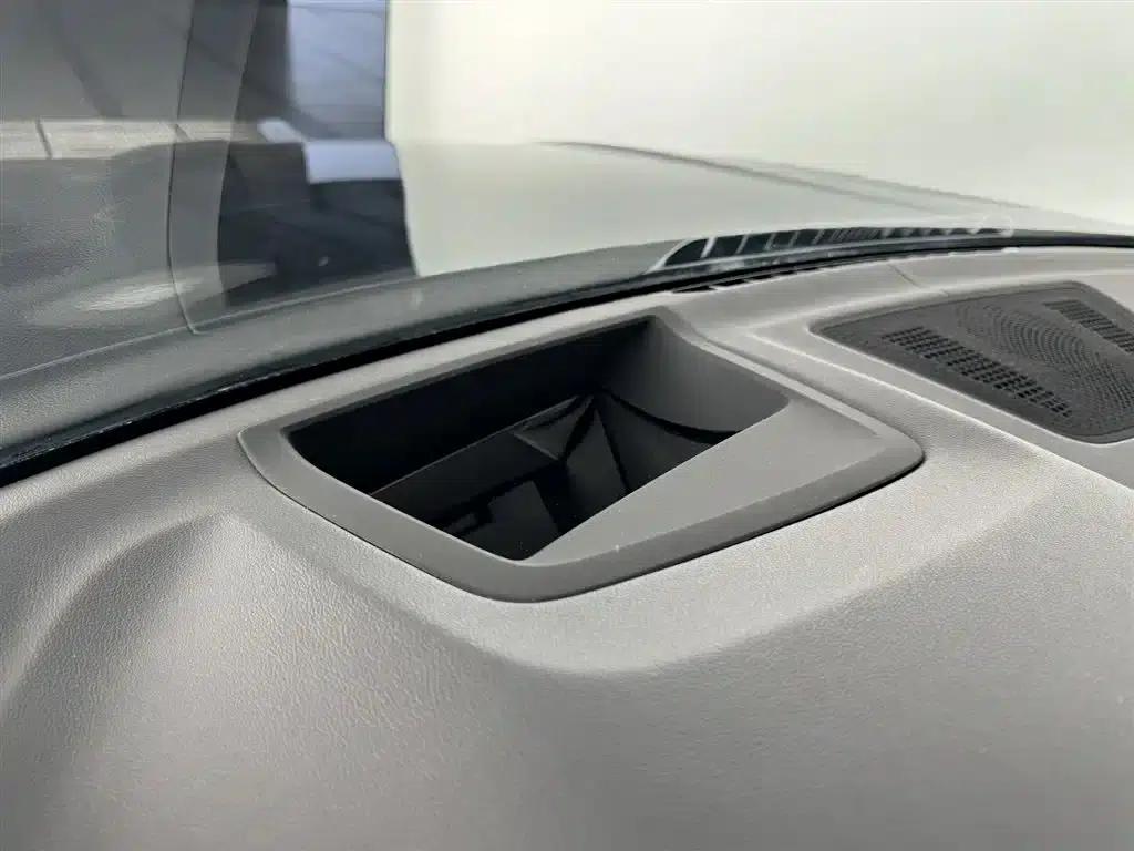BMW X7 2020 xDrive40i Luxury Package — миниатюра 12