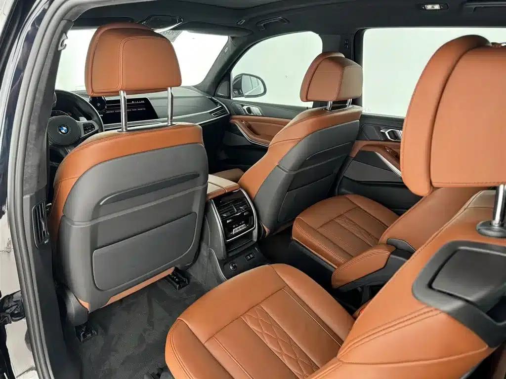 BMW X7 2020 xDrive40i Luxury Package — миниатюра 24