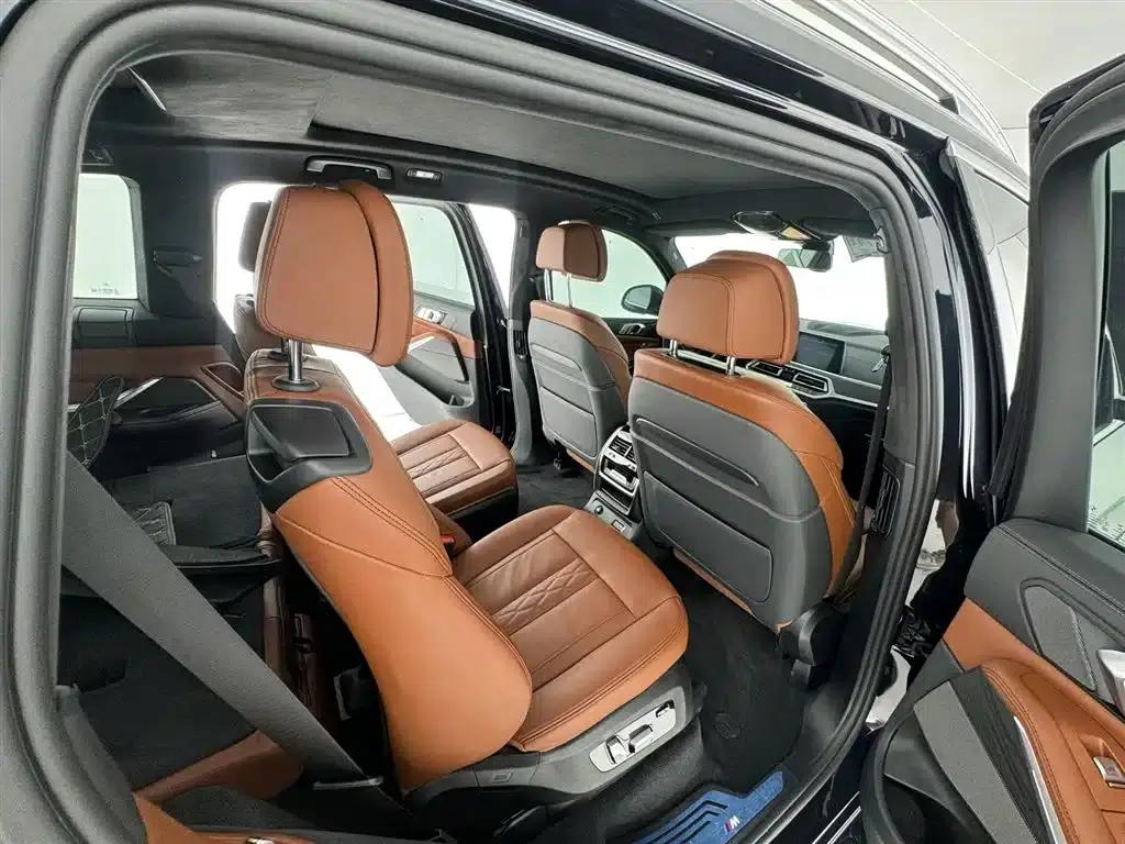 BMW X7 2020 xDrive40i Luxury Package — миниатюра 26