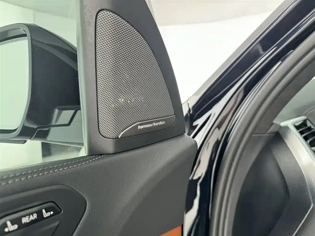 BMW X7 2020 xDrive40i Luxury Package — миниатюра 9