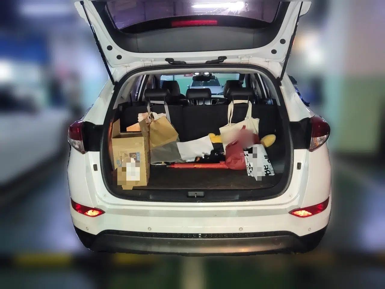 Hyundai Tucson 2015 1.6T Dual-Clutch Two-Wheel-Drive Smart Model — миниатюра 19