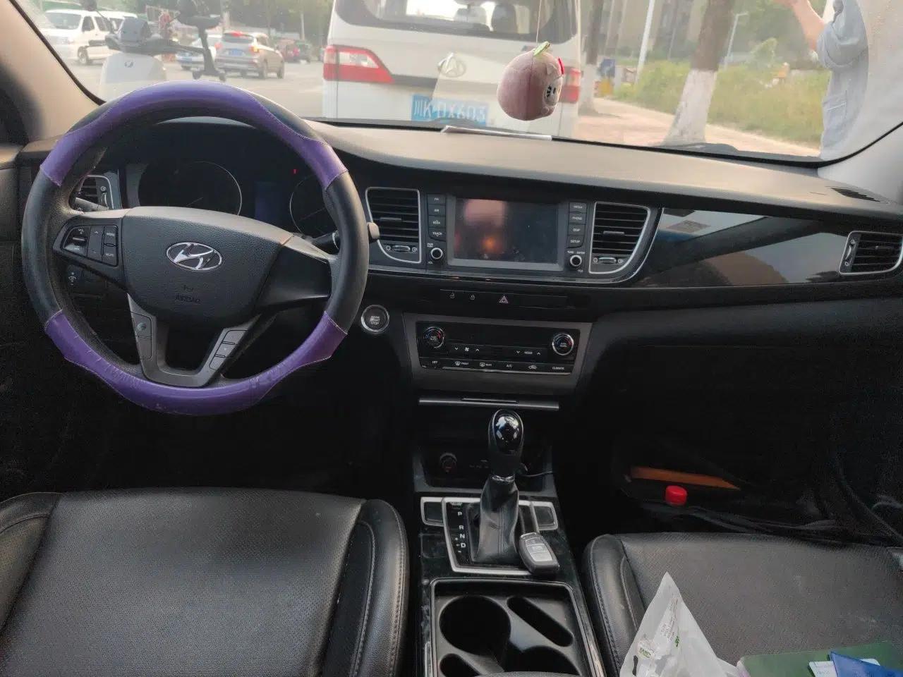 Hyundai Mistra 2016 1.8L Automatic Smart GLS — миниатюра 9