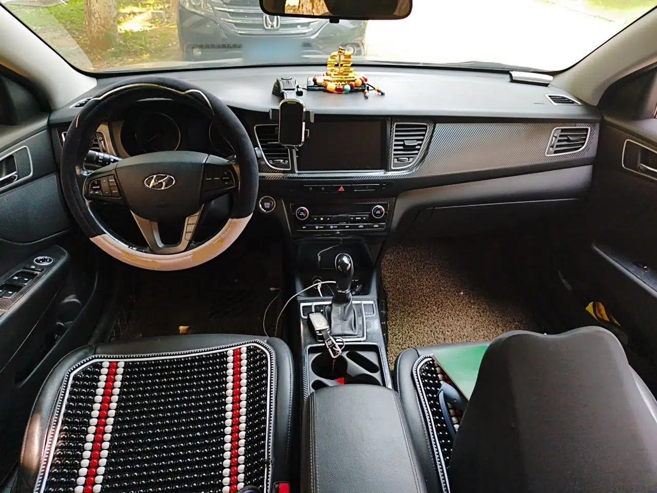 Hyundai Mistra 2014 1.8L Automatic Smart GLS — миниатюра 9