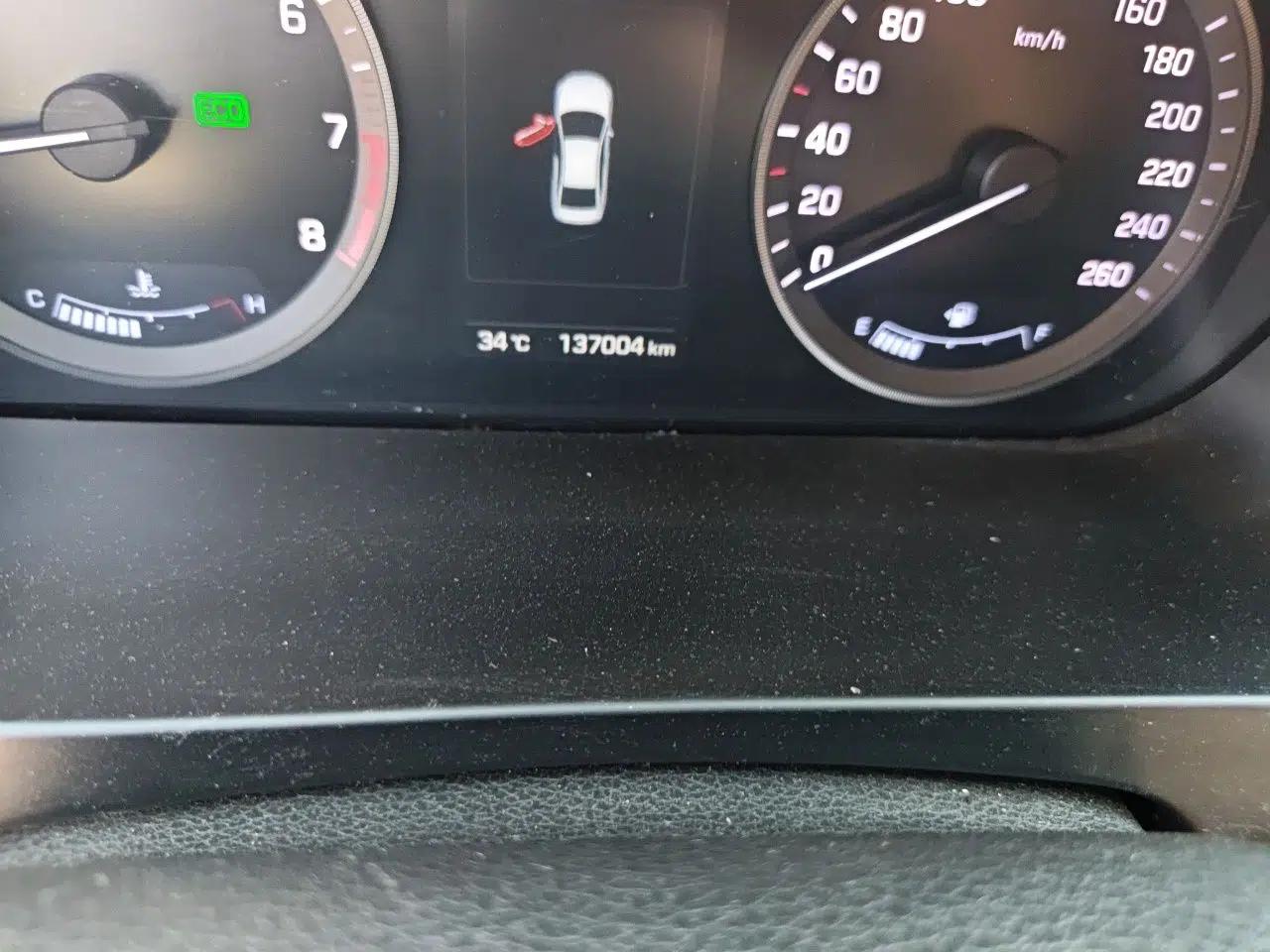 Hyundai Sonata 2015 1.6T GLX Advanced Model — миниатюра 12