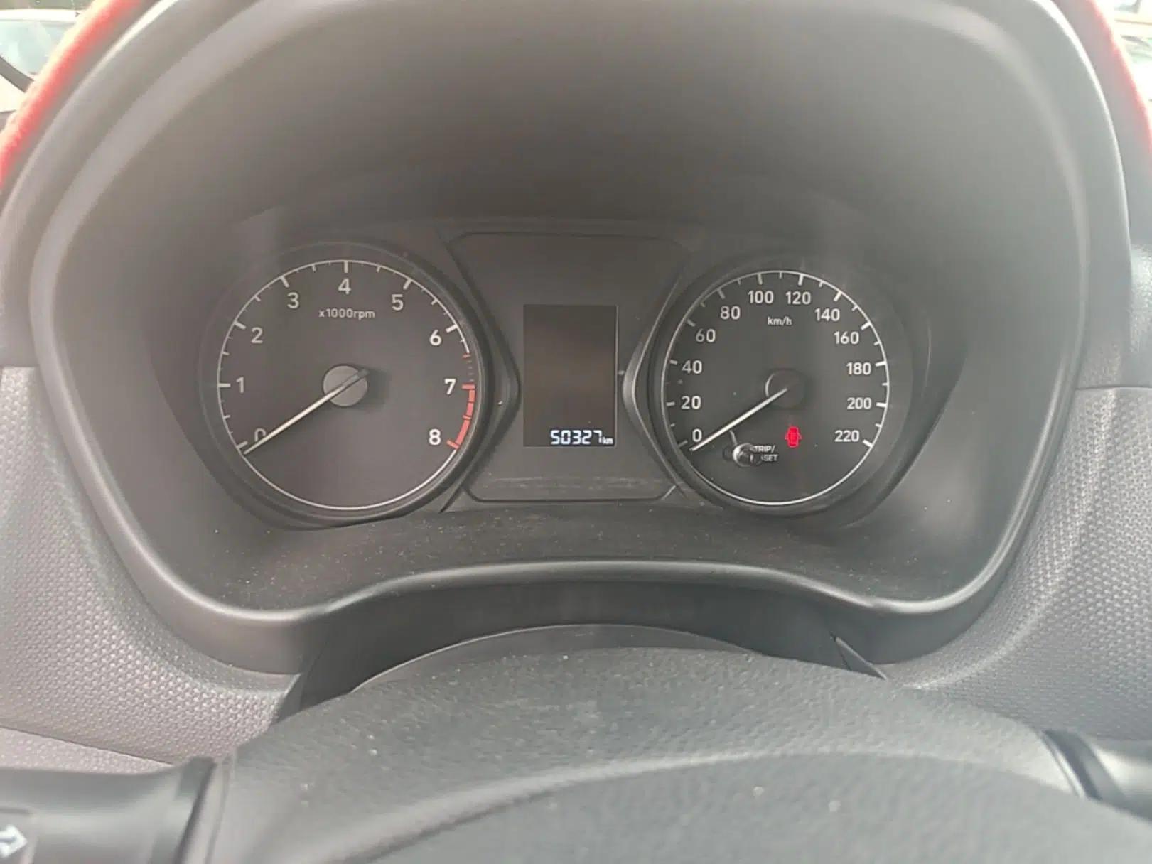 Hyundai Verna (older generation) 2020 1.4L Manual GL Refreshed Edition — миниатюра 14