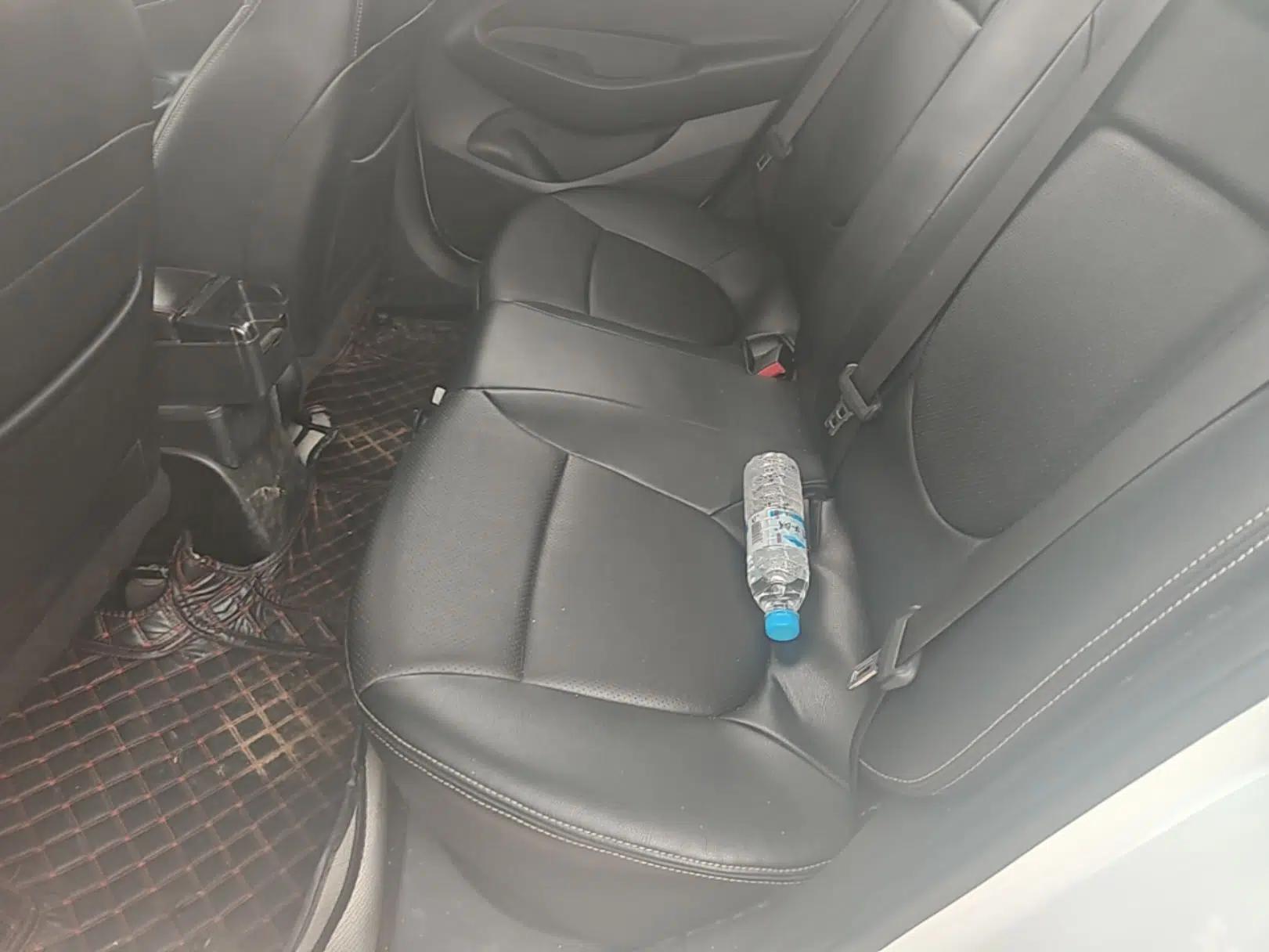 Hyundai Verna (older generation) 2020 1.4L Manual GL Refreshed Edition — миниатюра 20