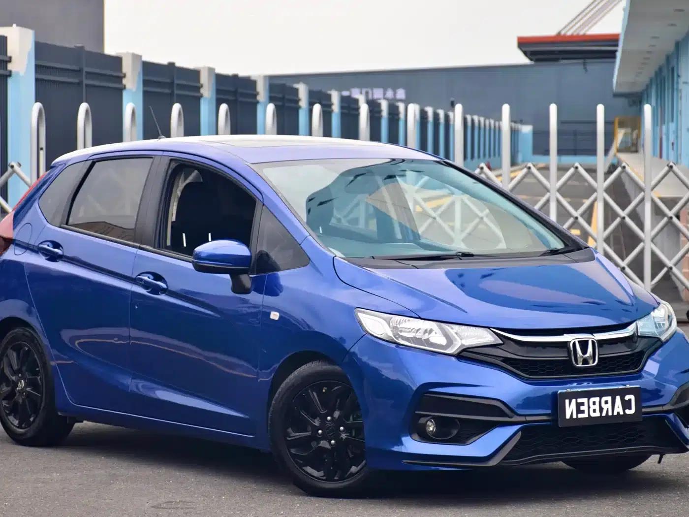 Honda Fit 2018 1.5L CVT Comfort Sunroof Edition — миниатюра 3