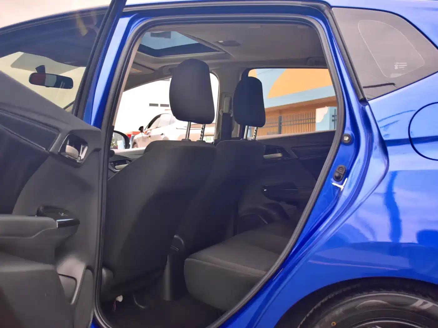 Honda Fit 2018 1.5L CVT Comfort Sunroof Edition — миниатюра 5