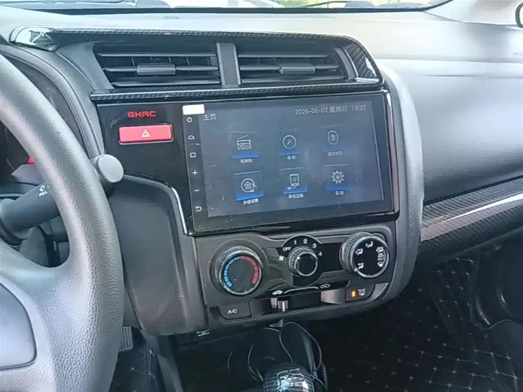 Honda Fit 2014 1.5L LX CVT Comfort — миниатюра 13