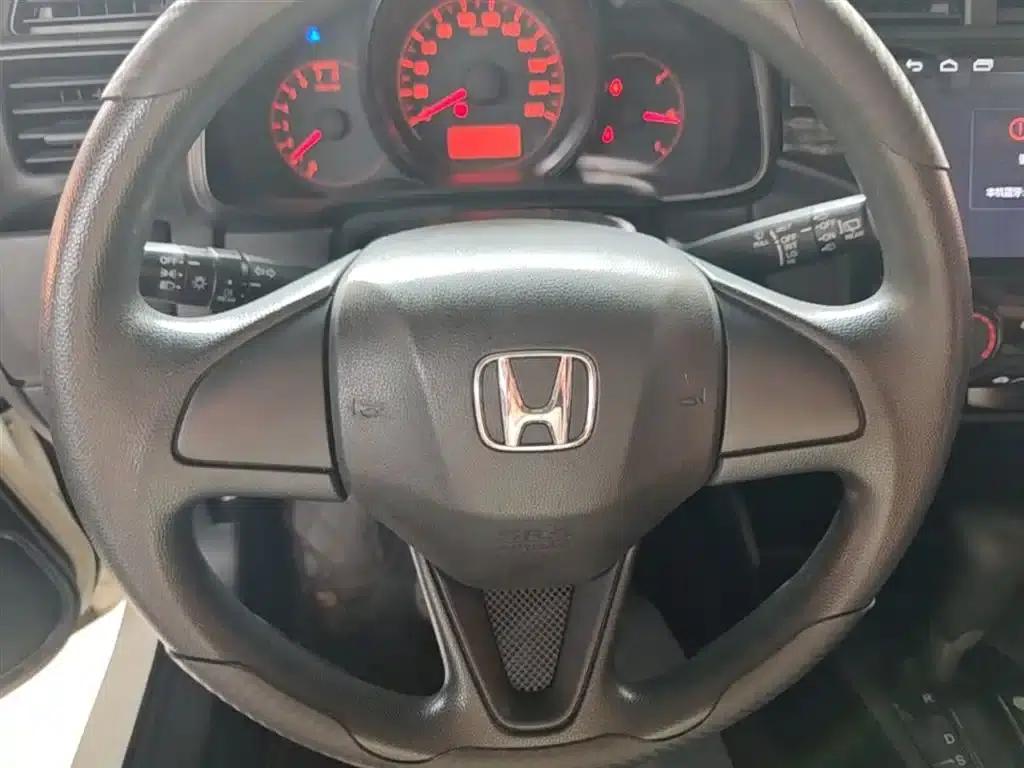 Honda Fit 2018 1.5L CVT Comfort Edition — миниатюра 11