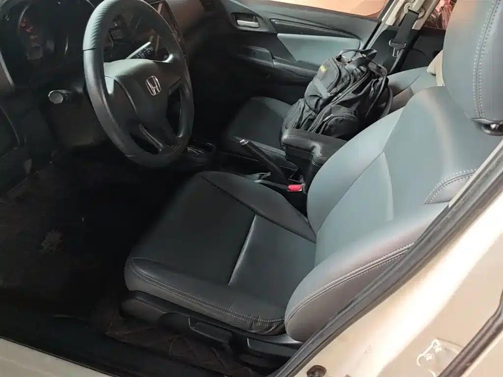 Honda Fit 2018 1.5L CVT Comfort Edition — миниатюра 15